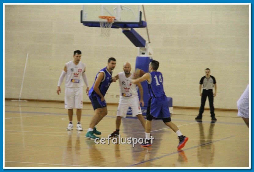 121223 Aquila 479_tn.jpg